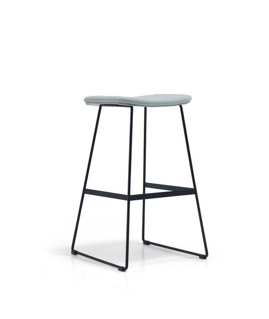 Mobel Maven Bar Stool